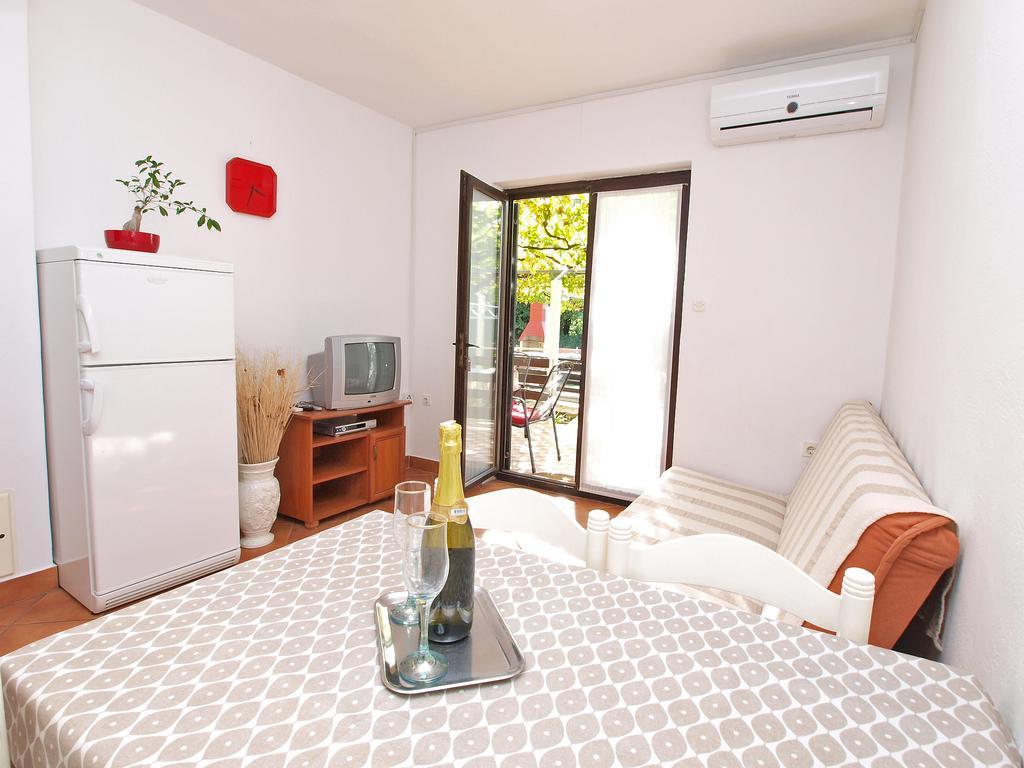 Apartments Dragica 929 Fažana Eksteriør bilde